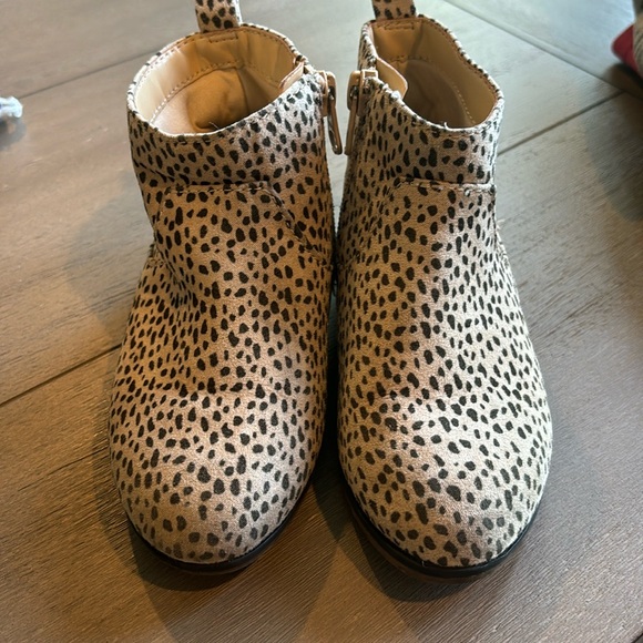 Leopard Boots, toddler girls size 9 - Picture 1 of 4